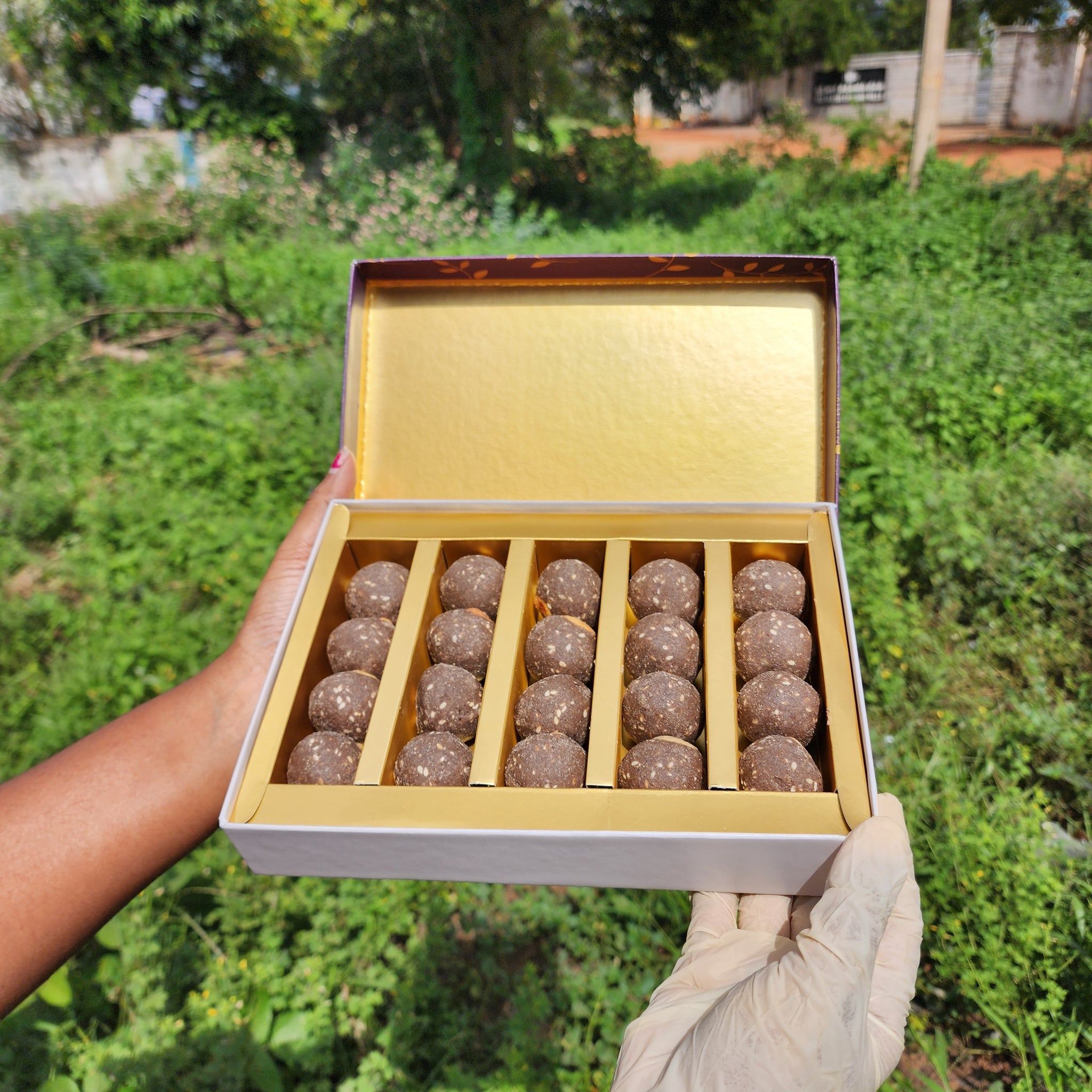 Karuppu Kavuni Laddu